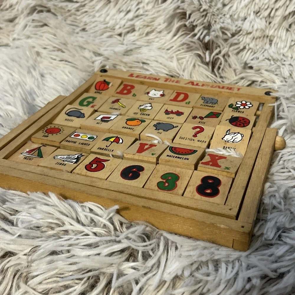 Vintage‎ LEARN THE ALPHABET Abacus Style Folding Wooden Turning Blocks Toy